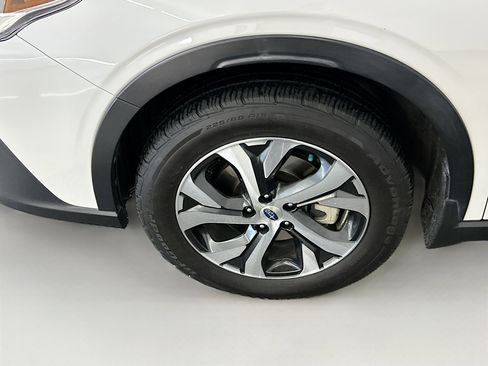 Used 2021 Subaru Outback Limited w/ Popular Package #2 image 11