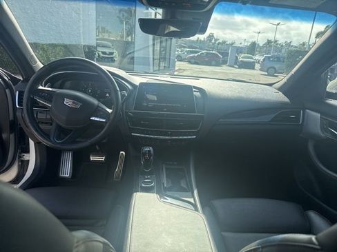 Used 2023 Cadillac CT5 V w/ Premium Package RWD image 6