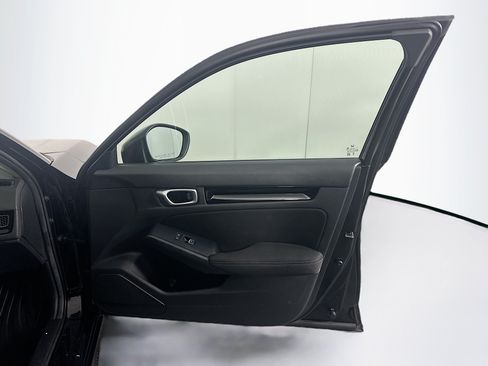 Used 2023 Honda Civic EX image 31