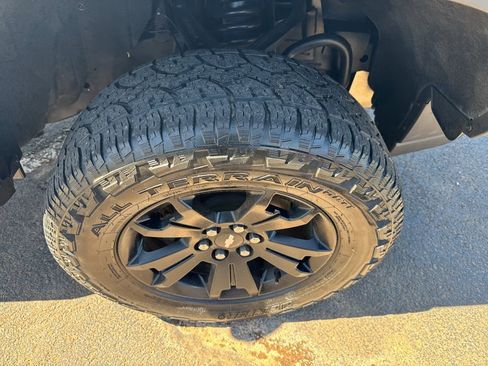 Used 2018 Chevrolet Colorado ZR2 w/ ZR2 Dusk Special Edition image 41