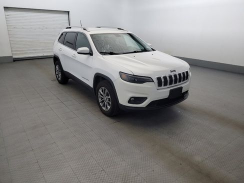 Used 2020 Jeep Cherokee Latitude Plus AWD/4WD image 13