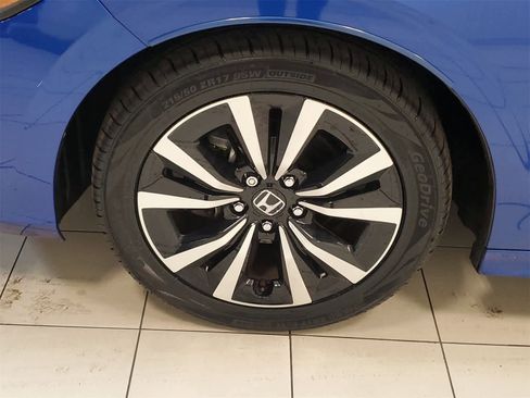 Used 2023 Honda Civic EX image 23