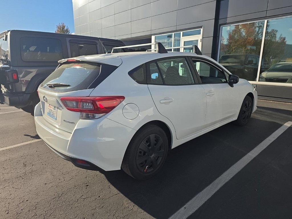 Used 2022 Subaru Impreza 2.0i AWD/4WD image 2