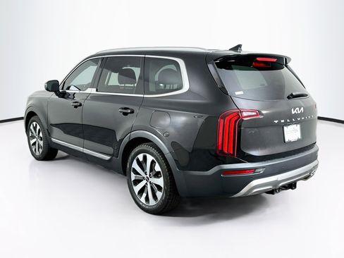 Used 2022 Kia Telluride EX w/ EX Premium Package FWD image 5