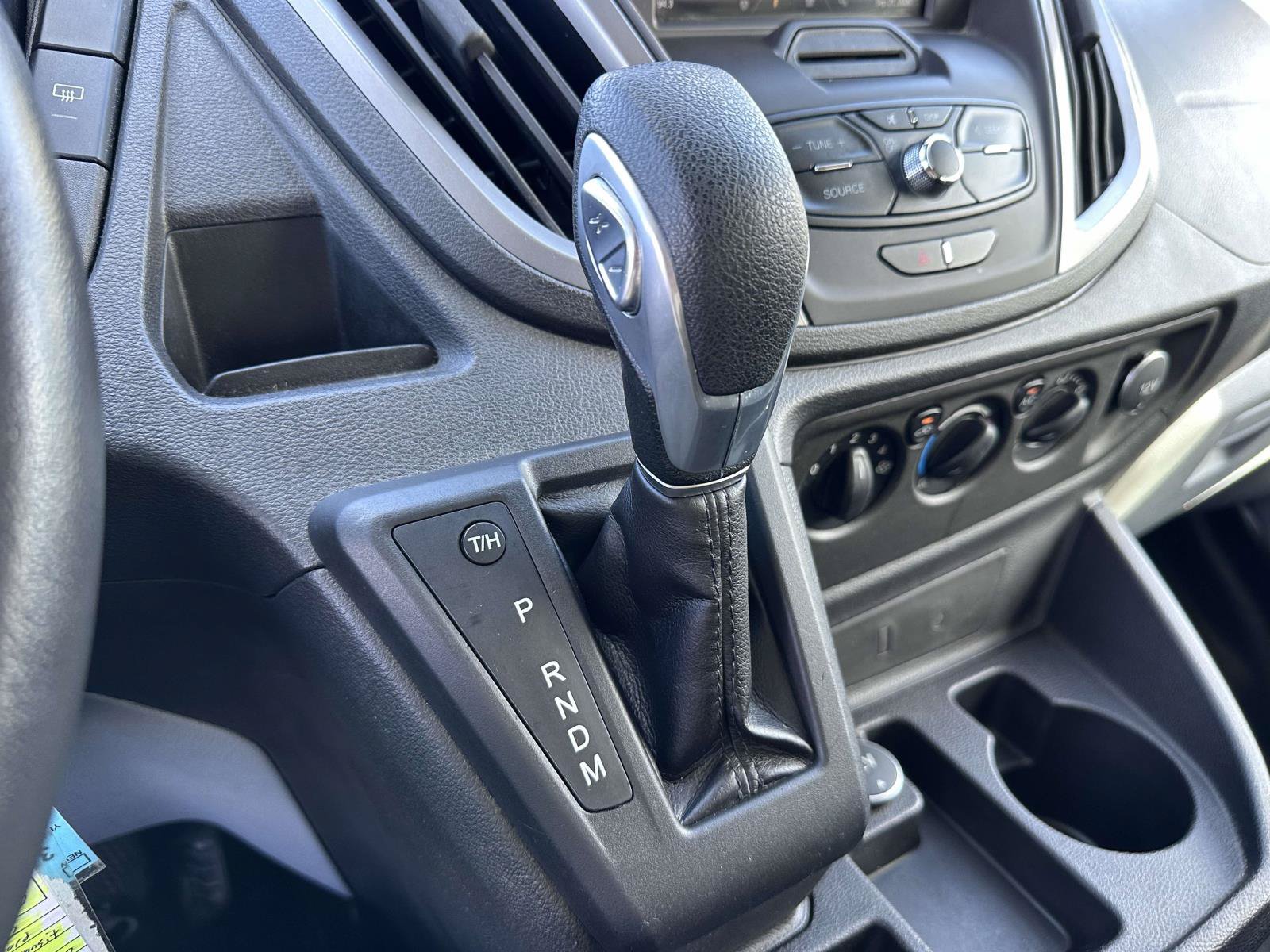 Used 2015 Ford Transit 350 XLT RWD image 27