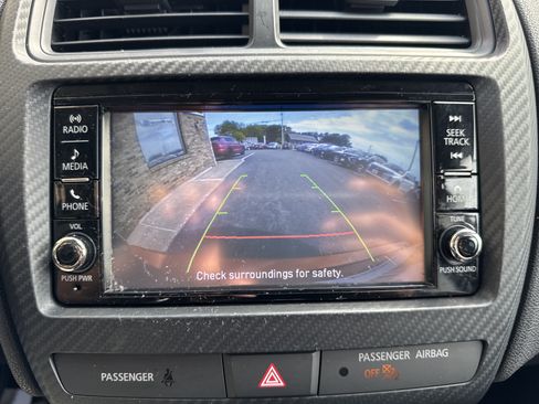 Used 2022 Mitsubishi Outlander Sport ES AWD/4WD image 21