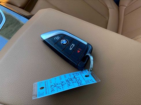 Used 2023 BMW 430i 430i w/ M Sport Package image 13