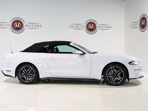 Used 2021 Ford Mustang Premium image 6