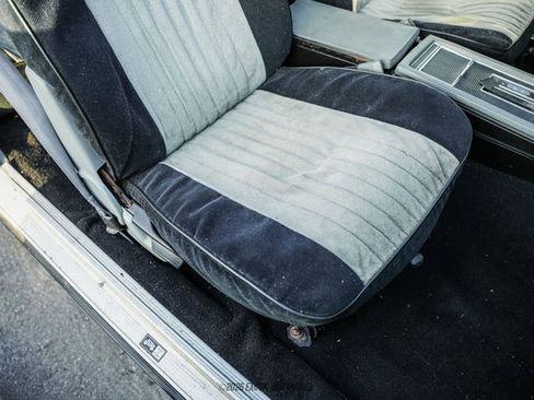 Used 1987 Buick Regal Coupe RWD image 35