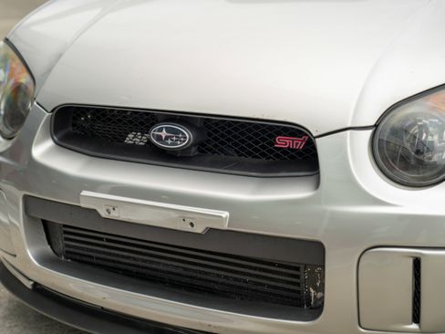 Used 2005 Subaru Impreza WRX STI image 4