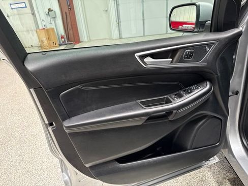 Used 2023 Ford Edge Titanium w/ Equipment Group 301A AWD/4WD image 11