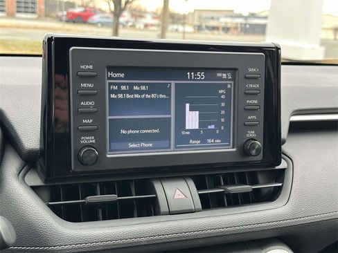 Certified 2019 Toyota RAV4 LE image 3
