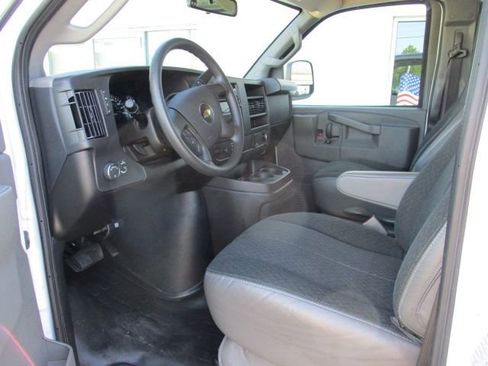 Used 2024 Chevrolet Express 2500 w/ Driver Convenience Package RWD image 11