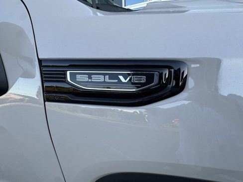 New 2026 GMC Sierra 1500 Pro w/ Graphite Edition image 4