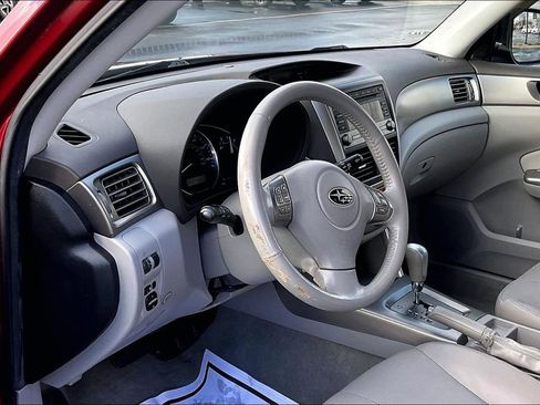 Used 2010 Subaru Forester 2.5X Limited image 17