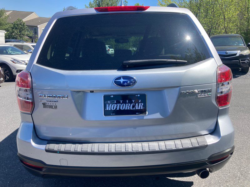 Used 2016 Subaru Forester 2.5i Premium w/ All-Weather Package AWD/4WD image 5