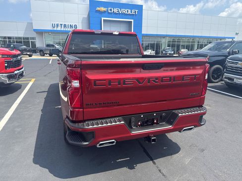 Used 2023 Chevrolet Silverado 1500 RST w/ Z71 Off-Road Package AWD/4WD image 3