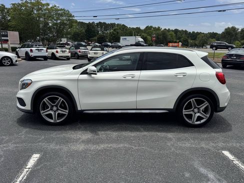 Used 2016 Mercedes-Benz GLA 250 4MATIC image 4