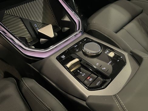 Used 2025 BMW X3 xDrive30i image 18