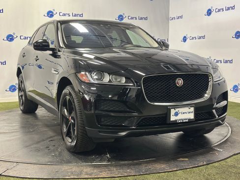 Used 2017 Jaguar F-PACE Premium image 1