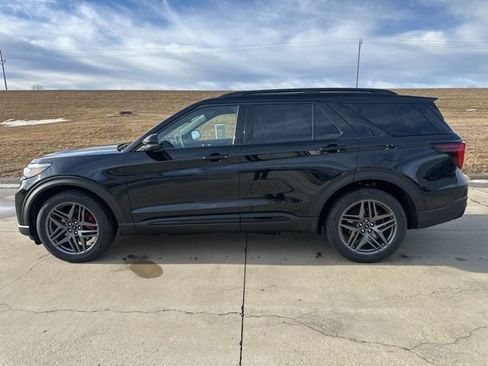 New 2026 Ford Explorer ST AWD/4WD image 6