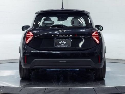 New 2026 MINI Cooper S FWD image 7