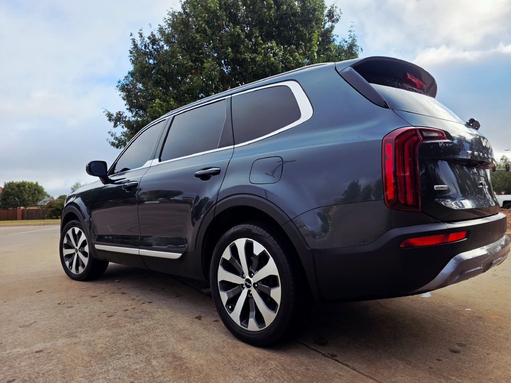 Used 2022 Kia Telluride S AWD/4WD image 10