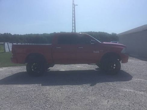 Used 2017 RAM 1500 Big Horn AWD/4WD image 2