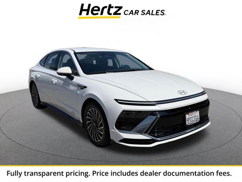 Used 2025 Hyundai Sonata SEL FWD image 1