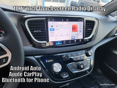 Used 2025 Chrysler Pacifica Select FWD image 5