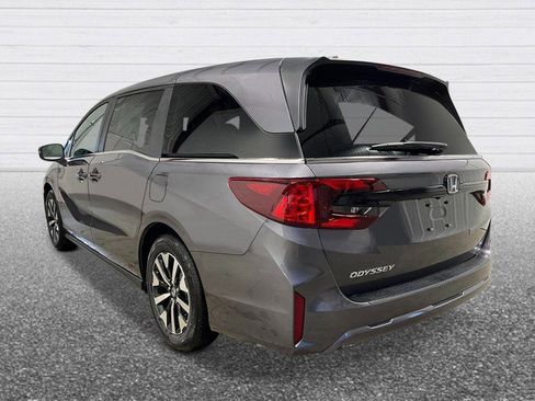New 2026 Honda Odyssey EX-L image 3