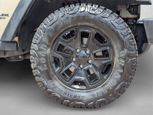 Used 2016 Jeep Wrangler Unlimited Sport AWD/4WD image 23
