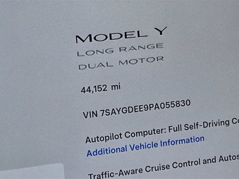 Used 2023 Tesla Model Y Long Range AWD/4WD image 12