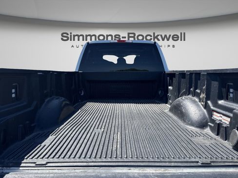 Used 2024 Ford F250 XLT AWD/4WD image 9