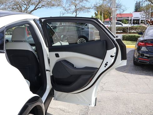 Used 2024 Ford Mustang Mach-E Premium image 26