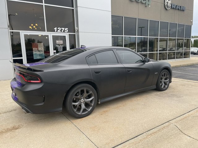 Used 2019 Dodge Charger R/T RWD image 3