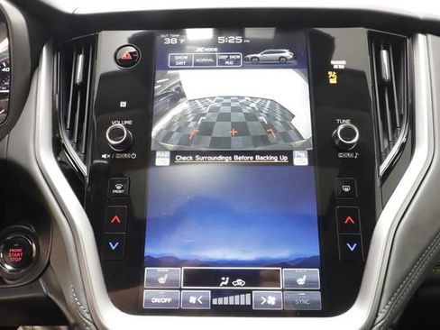 Used 2024 Subaru Outback Onyx Edition image 10