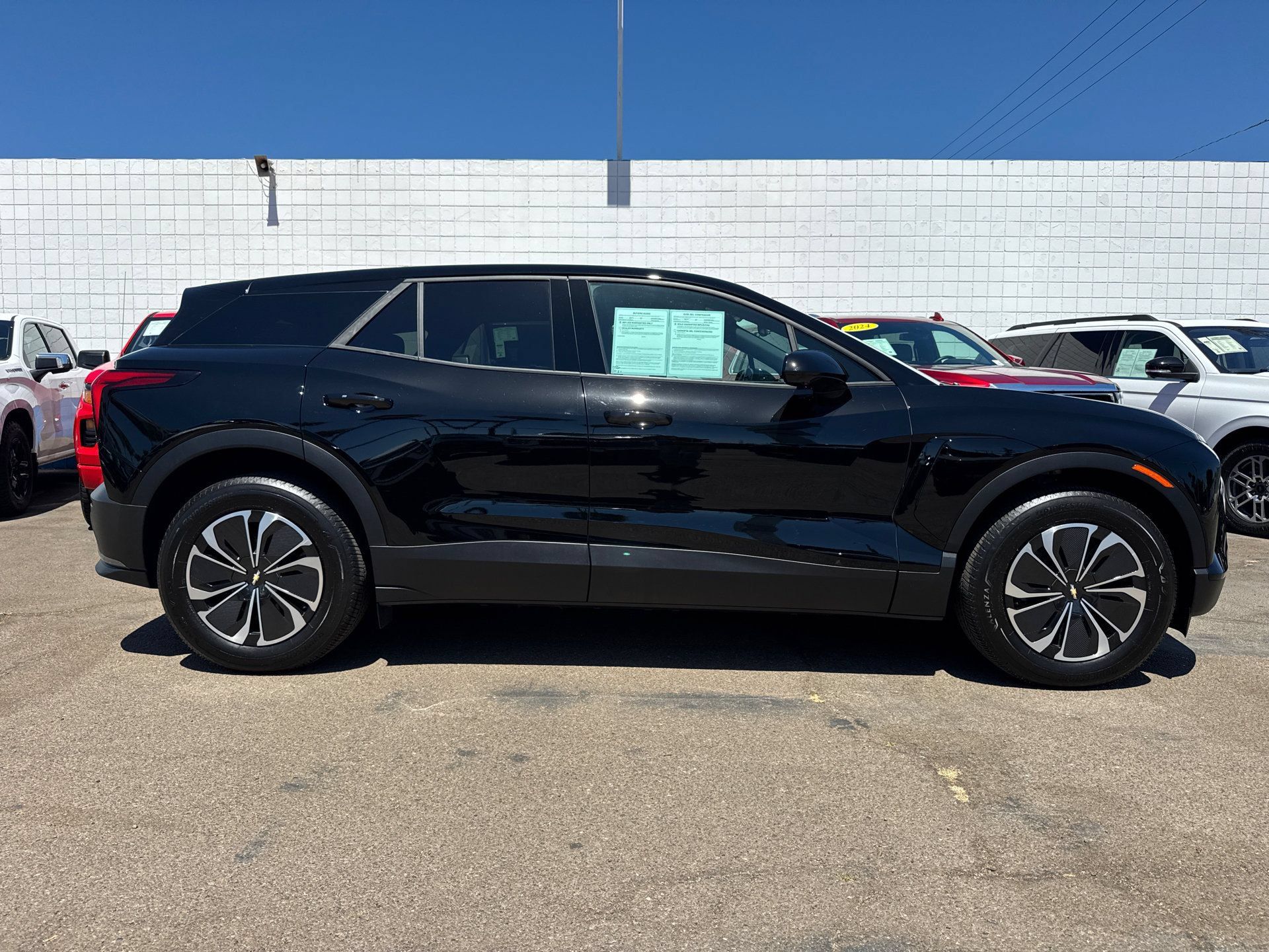 Used 2026 Chevrolet Blazer EV LT FWD image 6