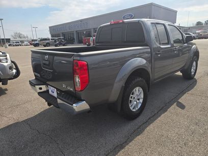 Used 2021 Nissan Frontier SV w/ SV Utility Package
