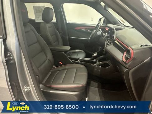 Used 2025 Chevrolet TrailBlazer RS w/ Convenience Package AWD/4WD image 7