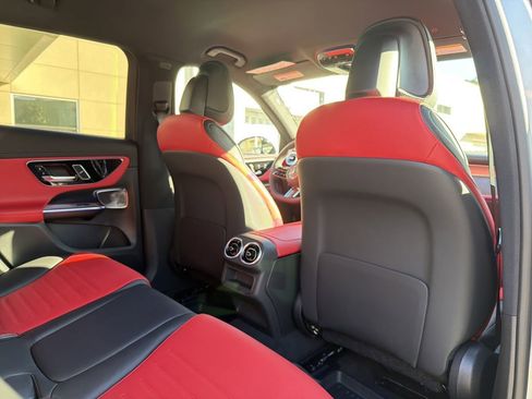 New 2026 Mercedes-Benz GLC 300 4MATIC image 18