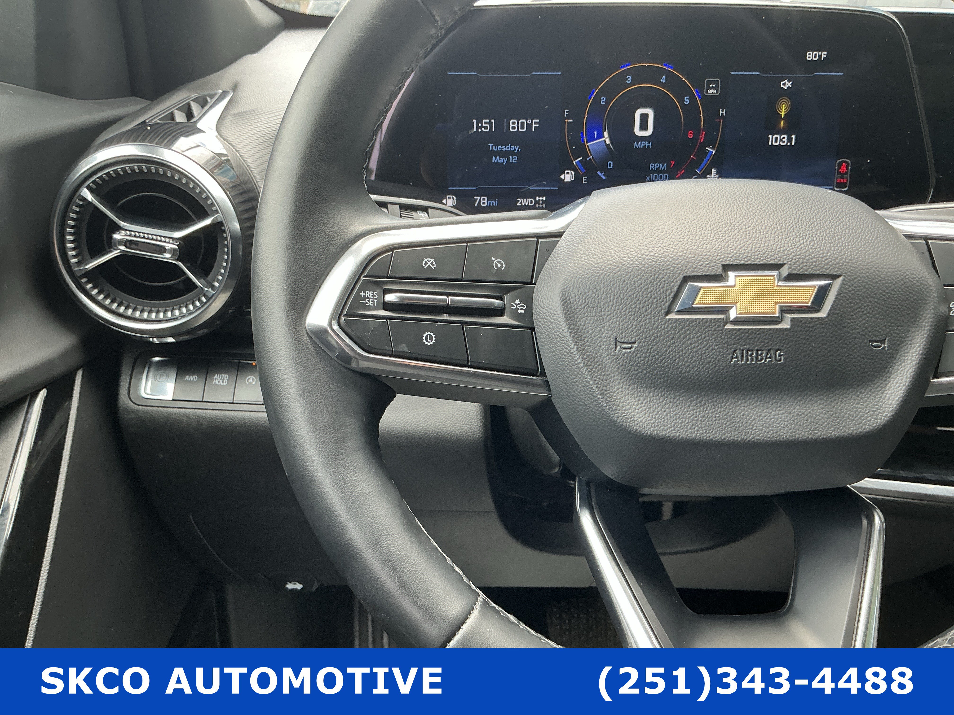 Used 2025 Chevrolet Equinox LT AWD/4WD image 19
