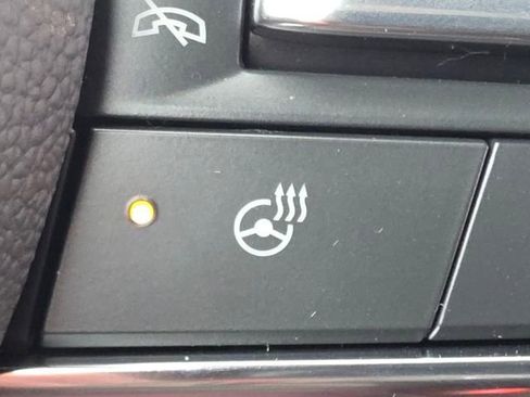 New 2026 Chevrolet Suburban Premier image 5