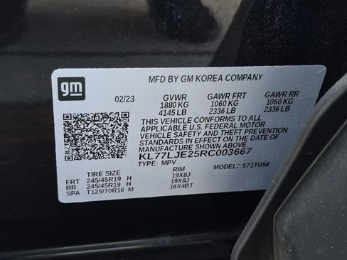 Used 2024 Chevrolet Trax RS w/ Sunroof Package FWD image 30