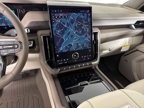 New 2026 GMC Yukon XL Denali w/ Sun & Power Step Package image 31