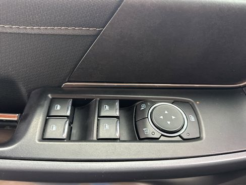 Used 2024 Ford F150 XLT image 11