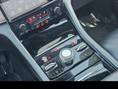 Used 2021 Jeep Grand Cherokee L Summit w/ Luxury Tech Group V image 37