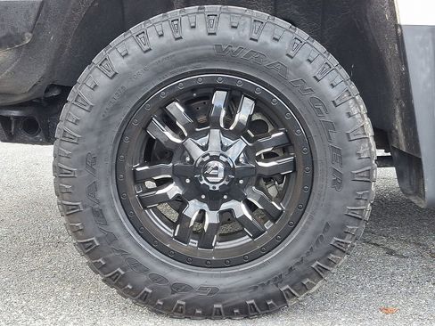 Used 2015 Chevrolet Silverado 3500 High Country w/ Duramax Plus Package image 9