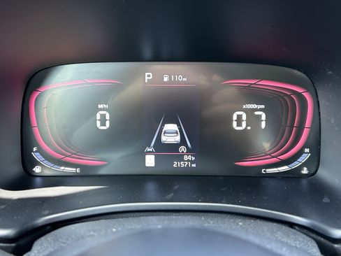 Used 2025 Kia Soul LX FWD image 26