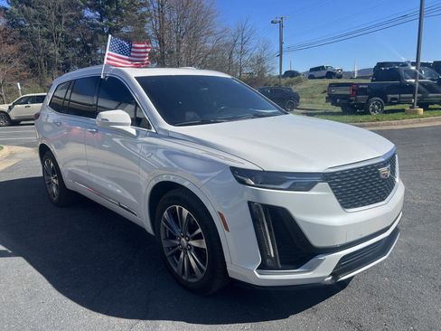 Used 2020 Cadillac XT6 Premium Luxury image 9